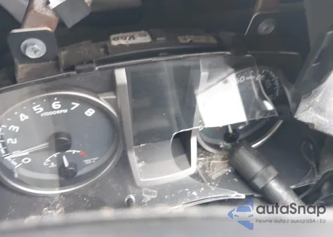 2016 Toyota Tacoma Sr5 V6 z USA, uszkodzony, nr VIN 3TMAZ5CN1GM006167